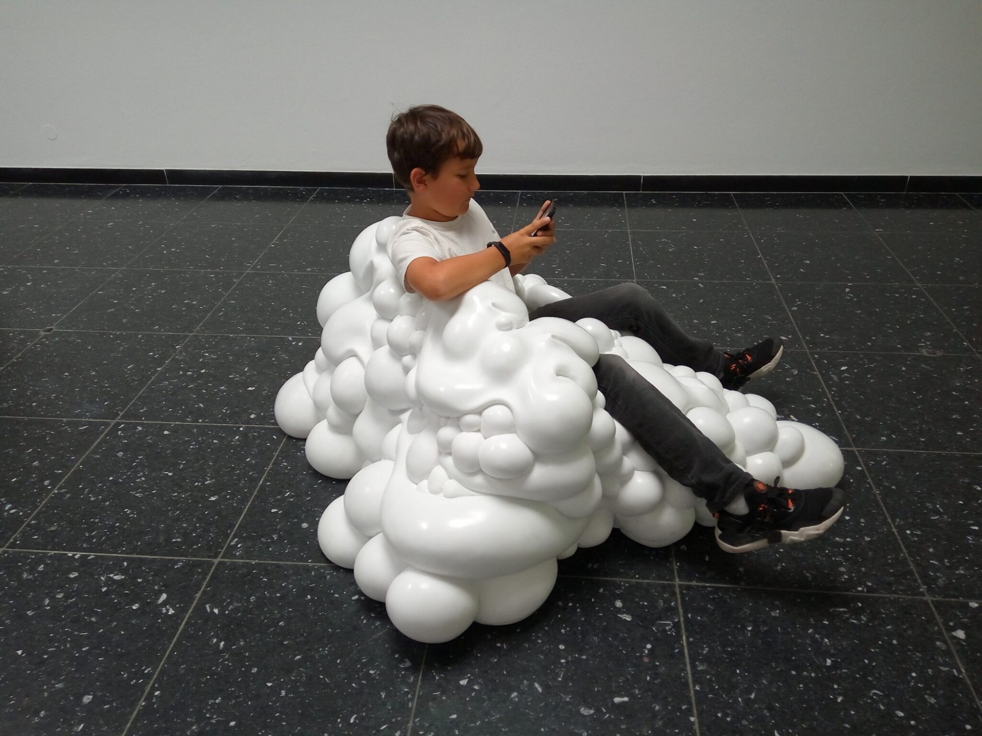 Poolparty-1-2048×1536