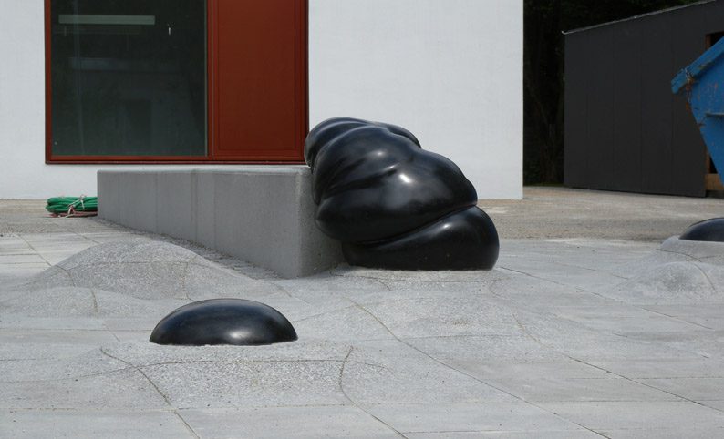 school in Munich conrad celtis str black granite concrete (2)